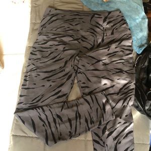 Rachel Zoe workout leggings